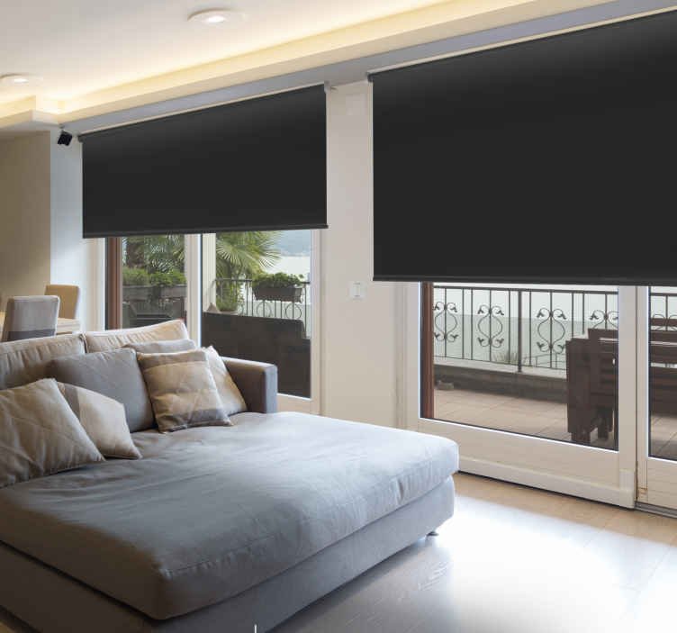 Factores que influyen en el precio de las cortinas roller blackout