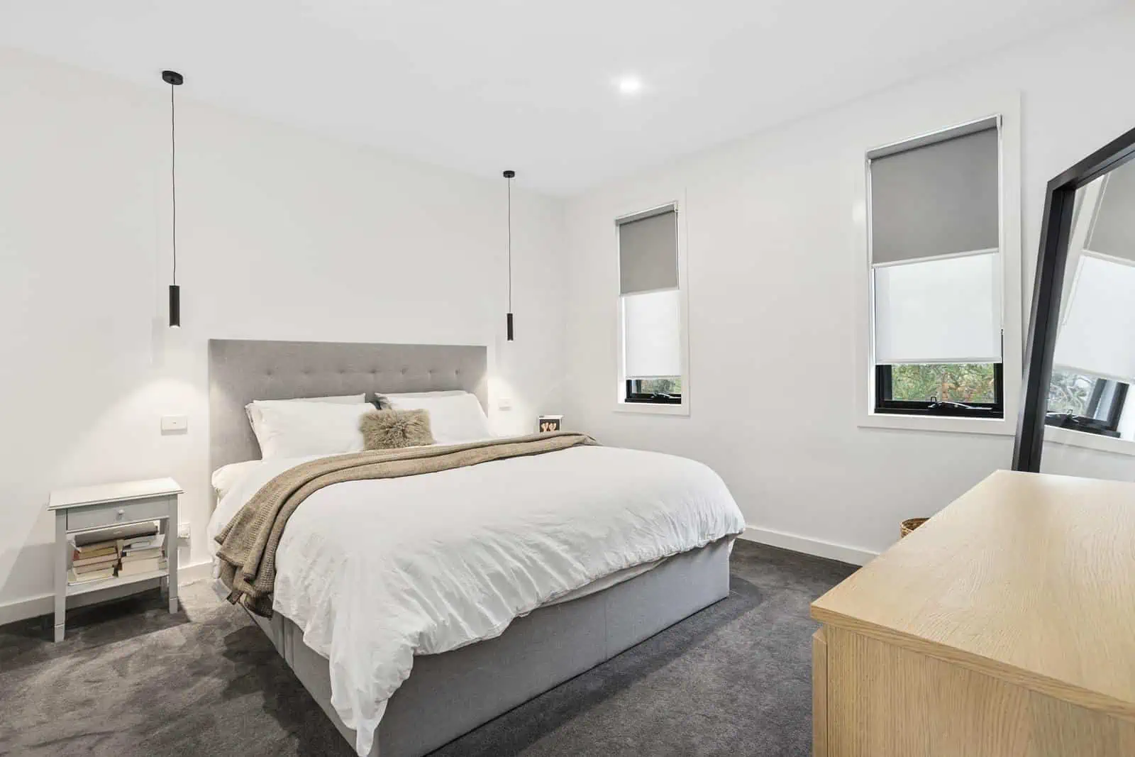 Tipos de cortinas roller para habitaciones y cuál elegir