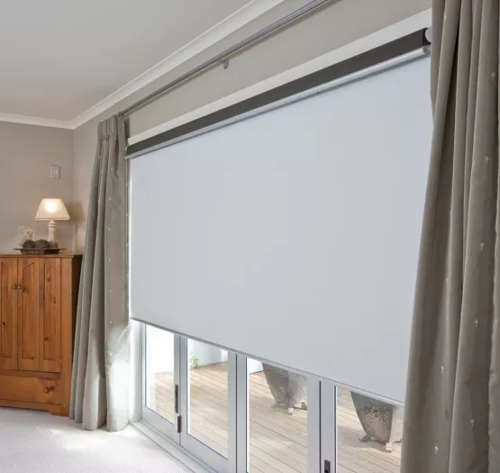 Tipos de cortinas y rollers
