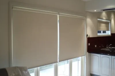 Cuales son Factores a Considerar al Elegir Cortinas Roller